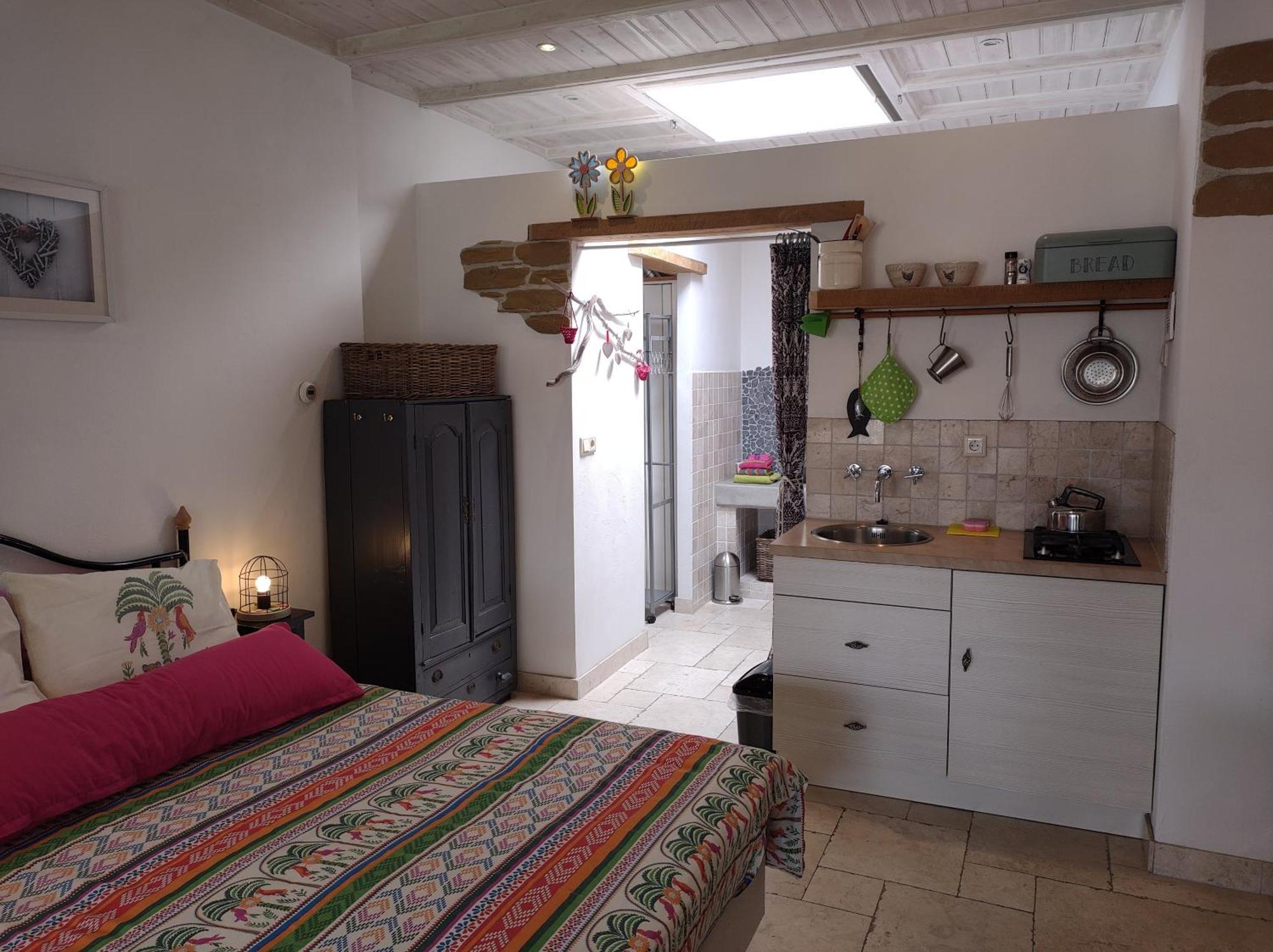 De Tuinkamer Bed By The Sea